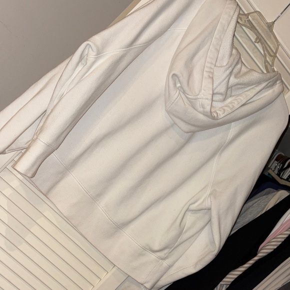 Universal Thread White Hoodie - Picture 4 of 4